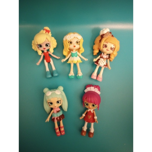 Shopkins Doll Lot of 5 preowned 3 inches Tall - Picture 1 of 4